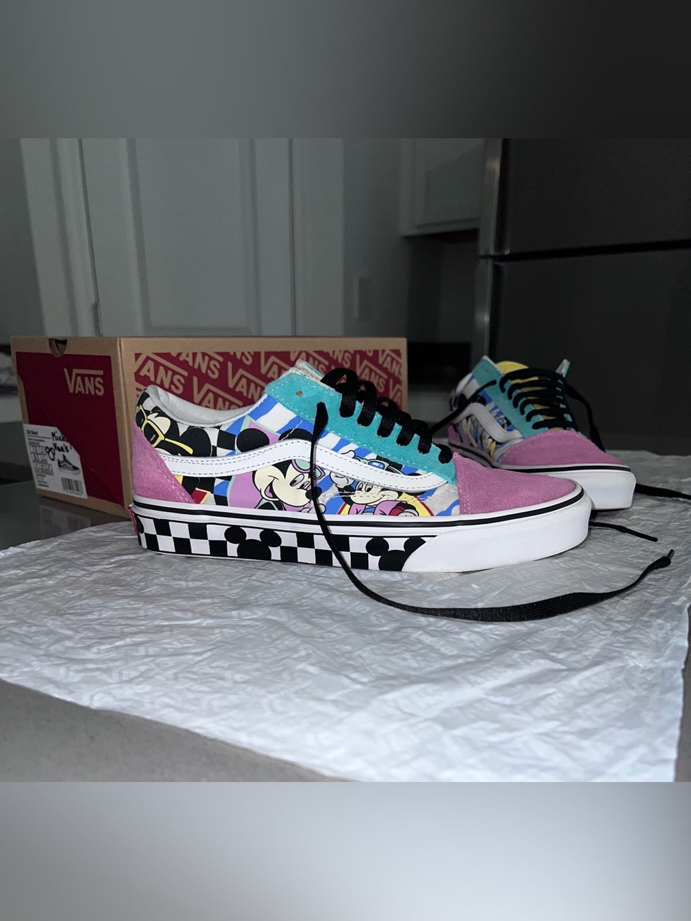 VANS x Disney Mickey Mouse 90th Anniversary Retro Old Skool 80's Inspired 7 8.5